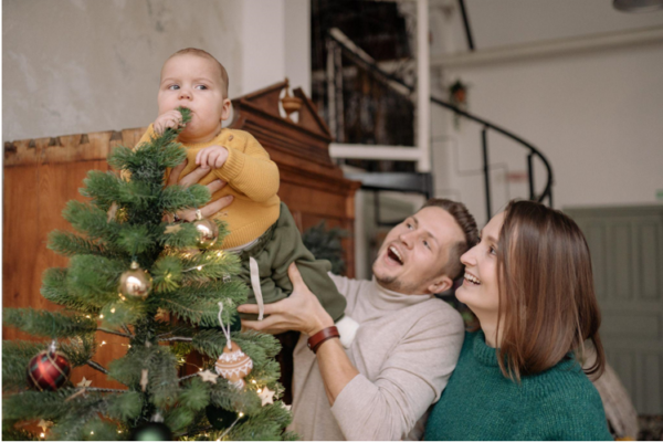 The Perfect Fake Christmas Tree and a Star Topper