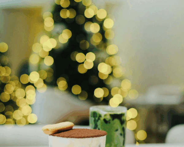 The Perfect Christmas Tree for Your 8-Foot Ceiling